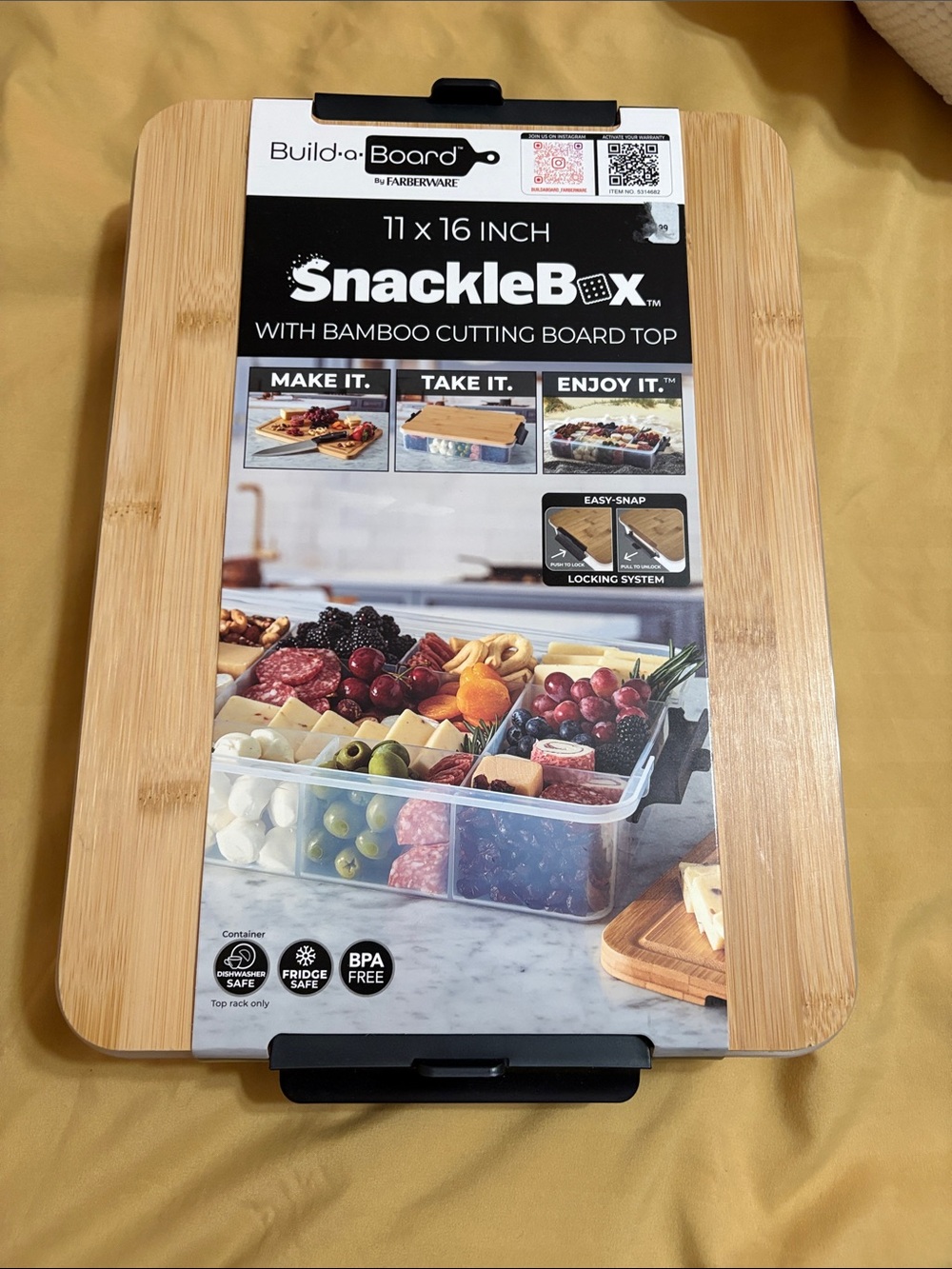 Farberware Bamboo Cutting Board with SnackleBox